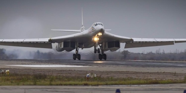 Rus uçakları o ülkeleri karıştırdı