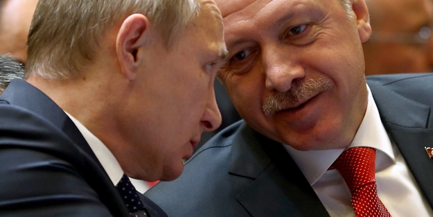 Rus uzman duyurdu: Türkiye yaptırım uygulamayan tek NATO ülkesi...