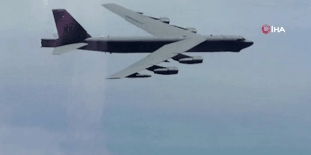 Rus ve ABD uçakları karşı karşıya geldi Pasifikte sıcak anlar!