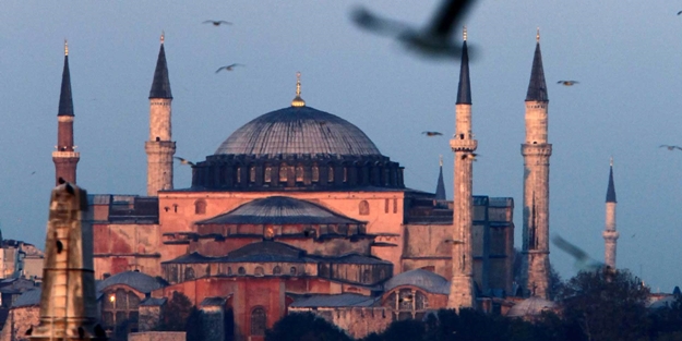Rus vekilden skandal Ayasofya paylaşımı!