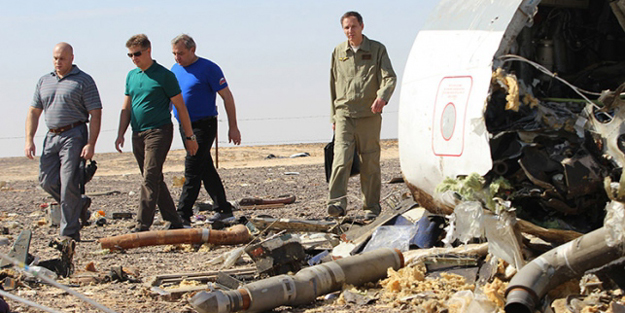 224 kişinin öldüğü uçak düşürüldü mü?