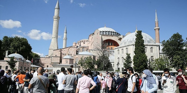 Ruslar da İstanbul’u tercih ediyor