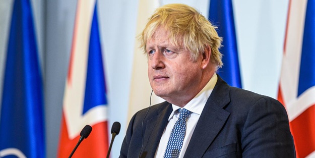 Ruslar esir aldı! Boris Johnson'dan yardım istediler