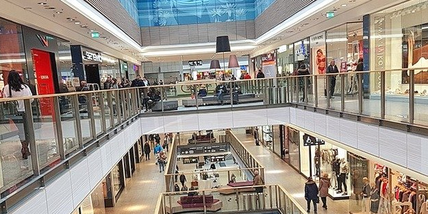 Ruslar şokta! Rusya ticari emlak sektörü: Boş mağaza sayısı düşüşte! Ruslar satıyor