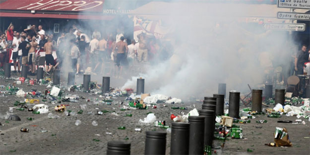 Ruslar ve İngilizler yine birbirine girdi