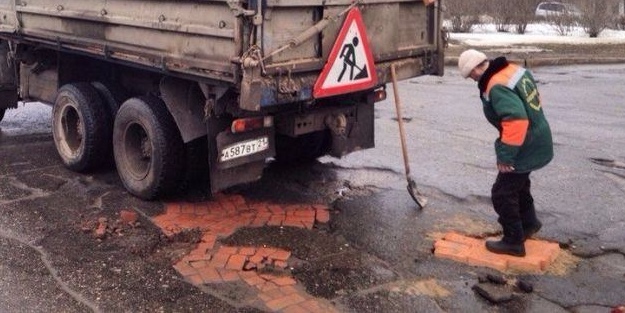 Rusların yol onarımı görenleri hayrete düşürdü...