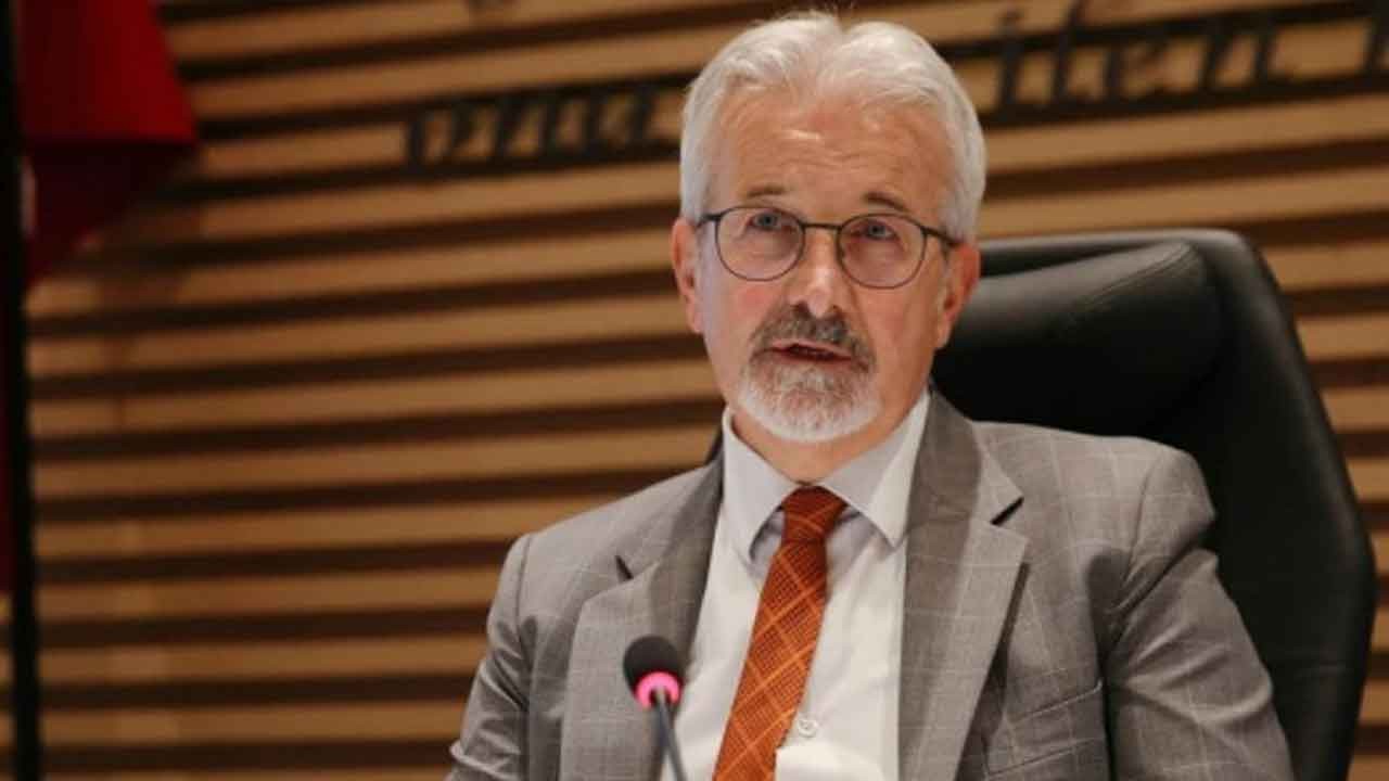 Rüşvetten aldığı taşınmazları sevgilisinin üzerine yaptı! Başkan Erdem herkesi kandırmış