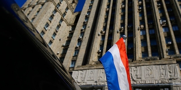 Rusya, 8 Yunan diplomatı kovdu!