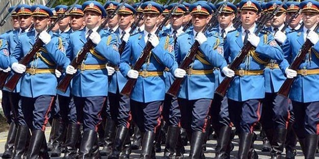 Rusya 9 Mayıs'a “büyük' hazırlanıyor