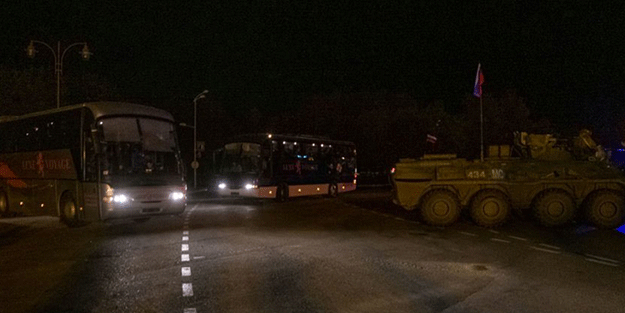 Rusya akın akın bölgeye getiriyor! Yeni görüntüler az önce servis edildi