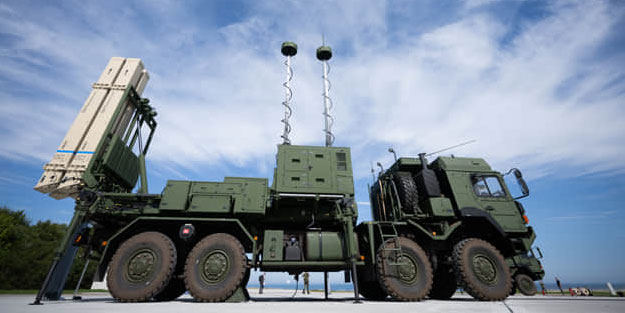 Rusya, Alman hava savunma sistemini avladı
