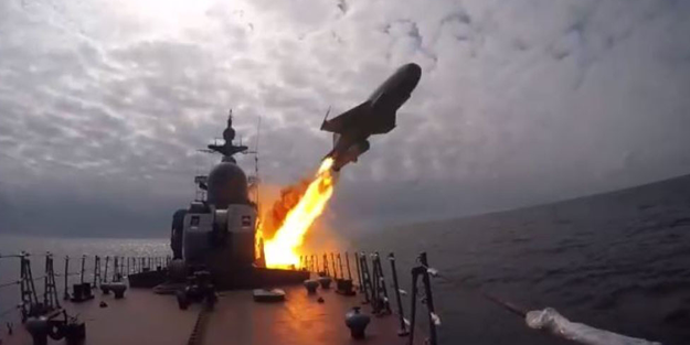 Rusya hipersonik füzeleri ateşledi!