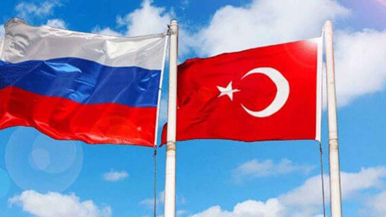 Rusya beklenmedik gelişmeyi duyurdu: Türkiye indirim yaptı