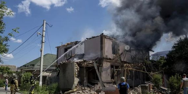 Rusya bombaladı, biri bebek 7 sivil öldü!