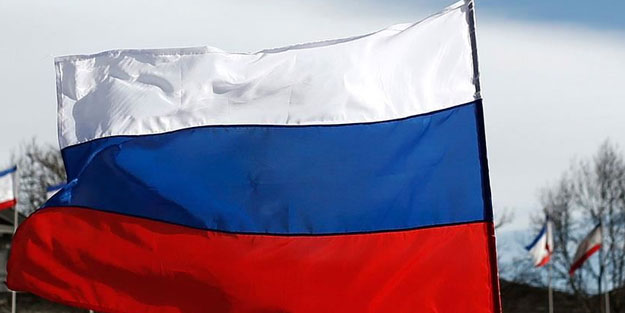 Rusya diplomatları sınır dışı etmeye devam ediyor