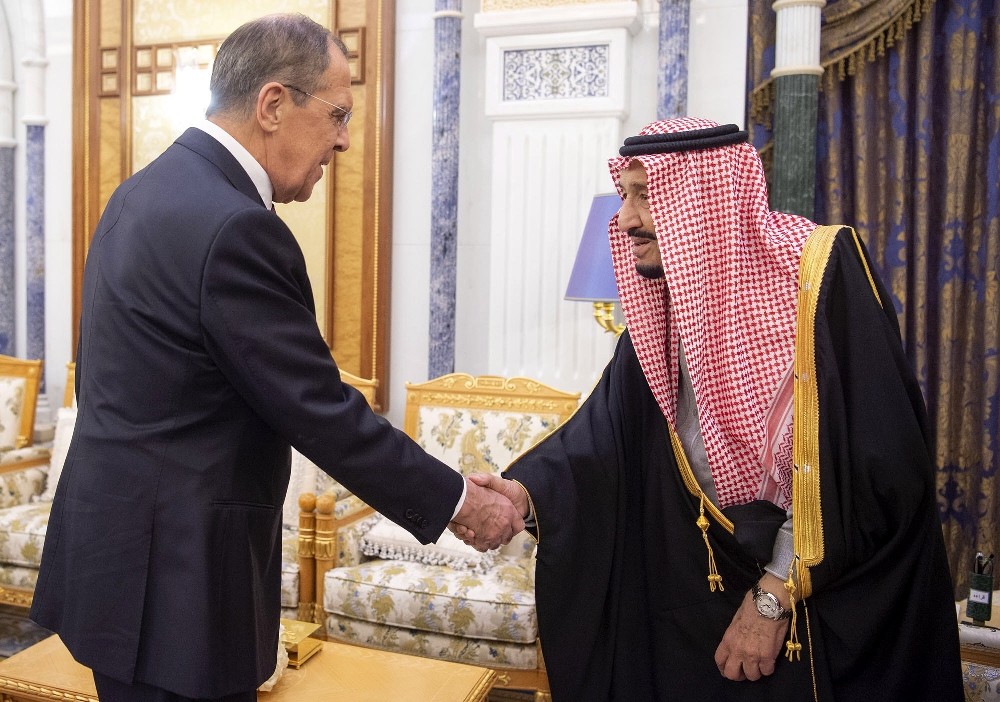 Lavrov, Suudi Arabistan Kralı Selman bin Abdulaziz ile görüştü