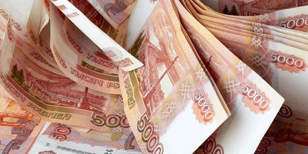 Rusya gemileri yaktı! Doğal gazla yetinmeyecekler