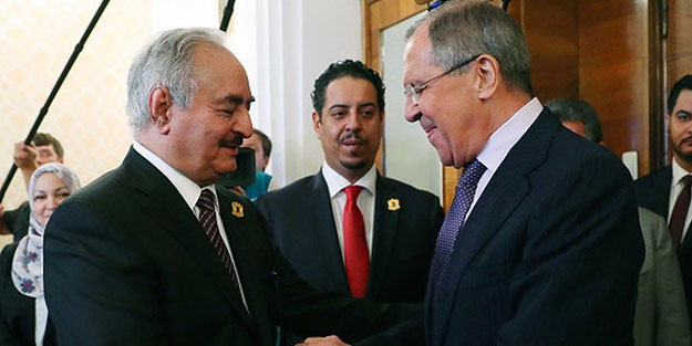 Rusya Hafter'e acil koduyla mesaj gönderdi! Bölgede dengeler bu kez değişti