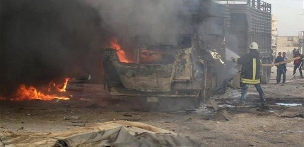 Rusya insani yardım tırlarını bombaladı