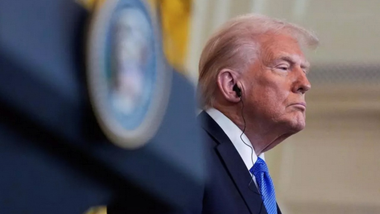 Trump, Ukrayna’da barış için Putin ve Zelenskiy ile üçlü görüşmeye hazır!