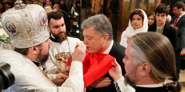 Rusya karşı çıkmıştı... İlk ayinlerini yaptılar