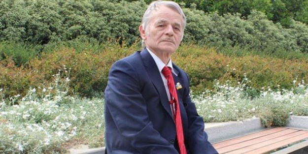 Rusya Kırım'da camileri de dinliyor