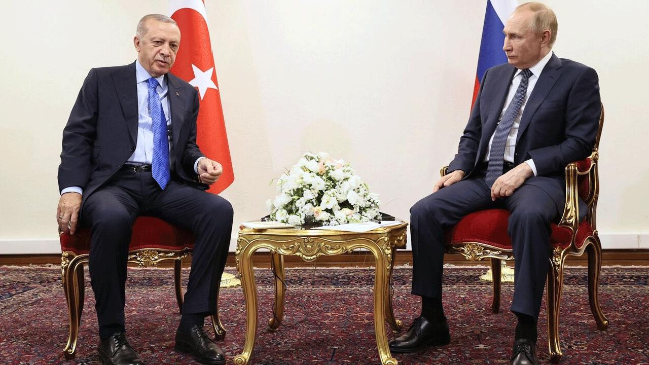 Putin'le görüşen Erdoğan acı haberi duyurdu