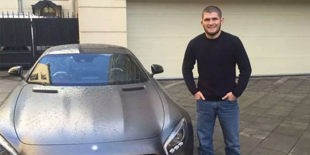 Rusya, Müslüman dövüşçü Khabib'in varlıklarına el koydu