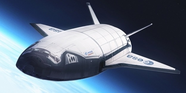 ​Rusya, nükleer bomba taşıyan uçak üzerinde çalışıyor