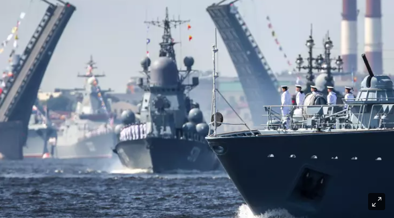 Rusya panikledi, Donanma Günü Töreni 'güvenlik' gerekçesiyle iptal edildi