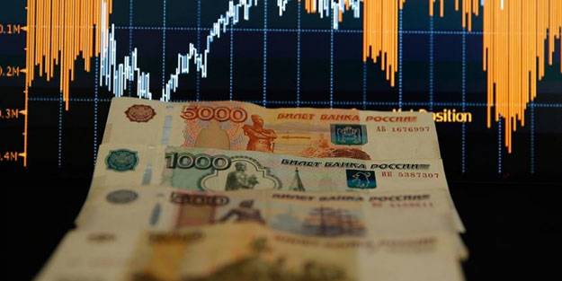 Rusya: Rrezervleri kullanamazsak dış borcunu rubleyle öderiz
