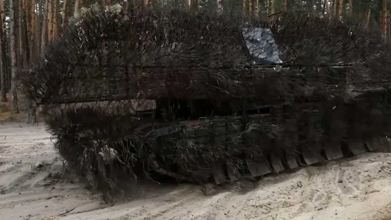 Rusya'dan T-80BVM tankı kararı