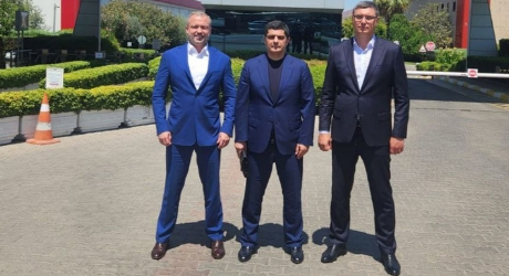 Rusya Türk devini ikna etmek için gizlice Türkiye'ye geldi! Ülkemize gelin ve üretime başlayın