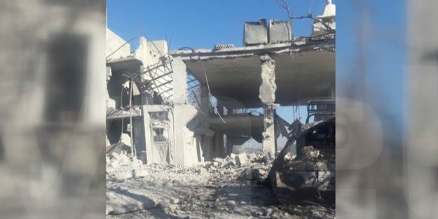 Rusya Türkmen Dağı'nda cami vurdu