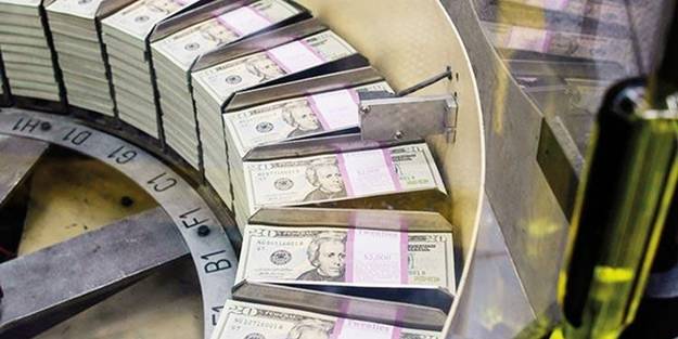 En son Kırım’ın ilhakı öncesinde de yapılmıştı! Rusya uçak dolusu para getiriyor