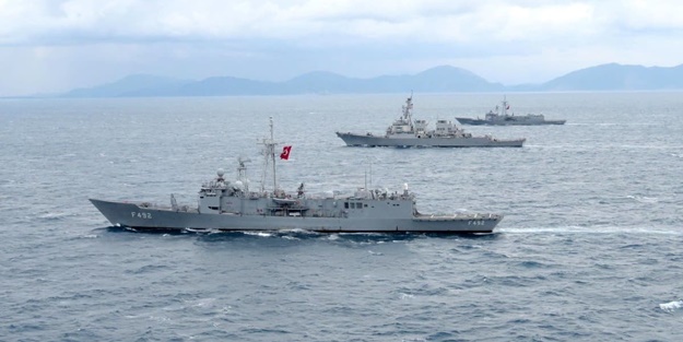 Rusya-Ukrayna savaşı devam ederken Türk gemileri için son dakika kararı