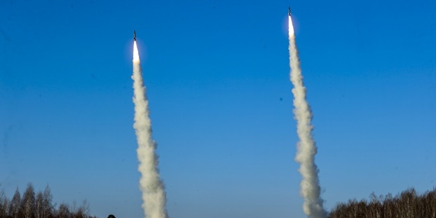 Rusya Ukrayna'nın komuta merkezini vurdu!