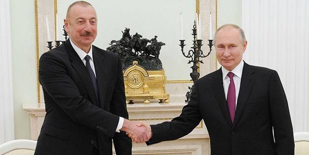 Rusya ve Azerbaycan arasında imzalar atıldı