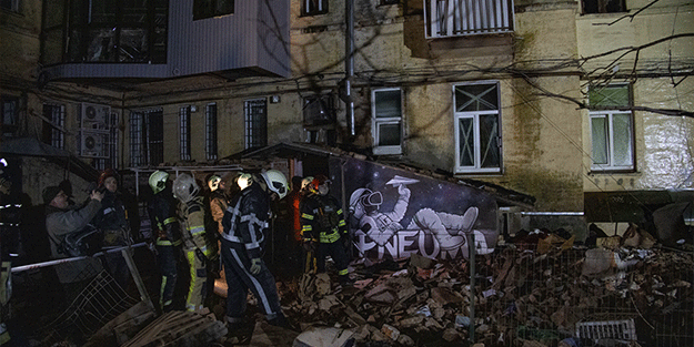 Rusya yine Harkiv'e saldırdı