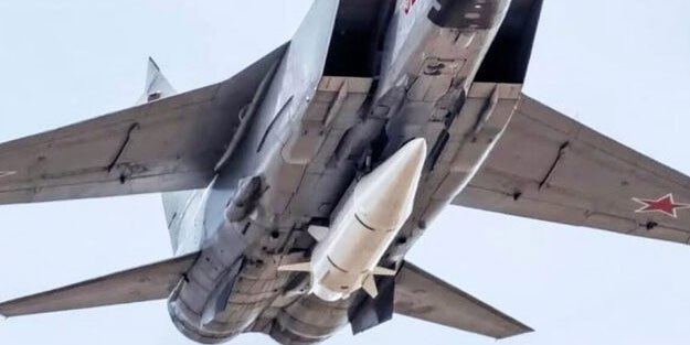 Rusya'da hipersonik füzenin mimarı olan bilim insanları tutuklandı