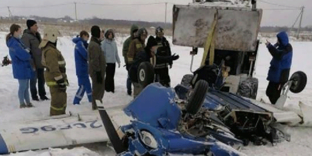 Rusya'da iki uçak havada çapıştı: Ölüler var