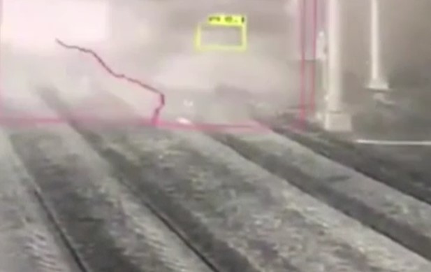 Rusya'da korkunç kaza: Yolcu treni ile yük treni kafa kafaya çarpıştı!