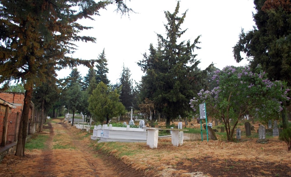 Rusya’da korona virüsten ölen Türk vatandaşı Tekirdağ’da toprağa verildi 
