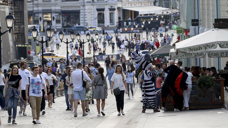 Rusya'da Kovid-19 vaka sayısı 553 bini geçti