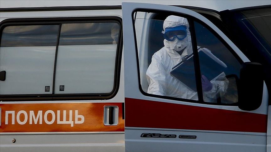 Rusya'da Kovid-19 vaka sayısı hızla yükseliyor