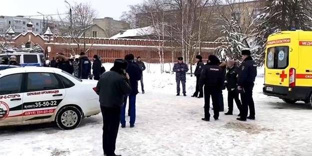 Rusya'da okula intihar saldırısı!