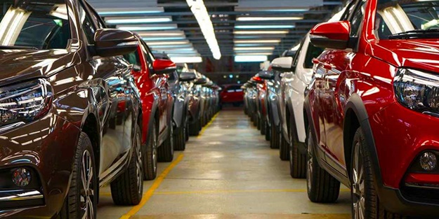 Rusya'da otomobil satışları sert düştü