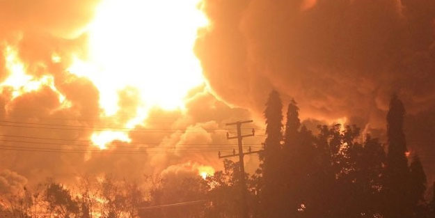 Rusya'da rafineri yangını! Ukrayna mı yaptı?