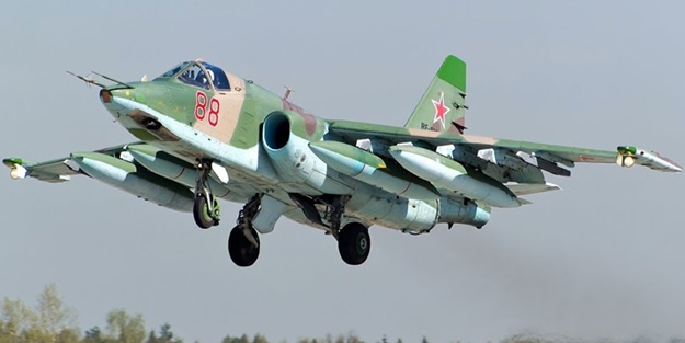 Rusya’da savaş uçağı düştü