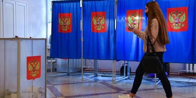 Rusya'da seçimden ilk sonuçlar! Putin...